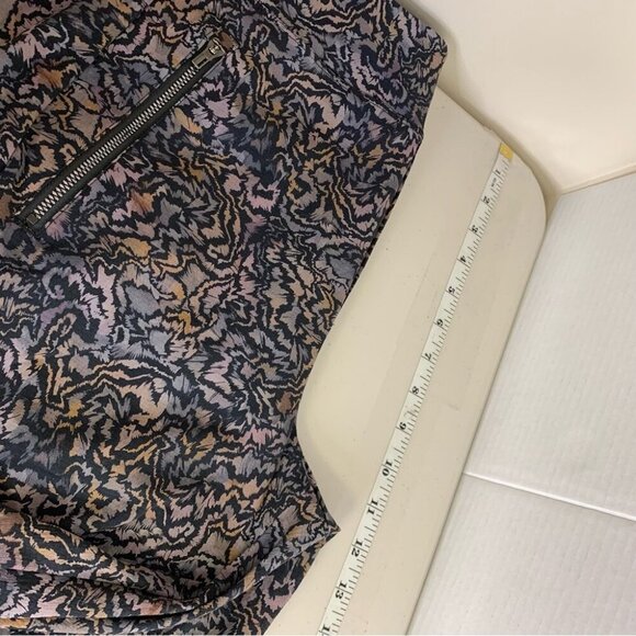 ATHLETA Printed Rip Stop Pull On Activewear Joggers Size 6 - Picture 9 of 13